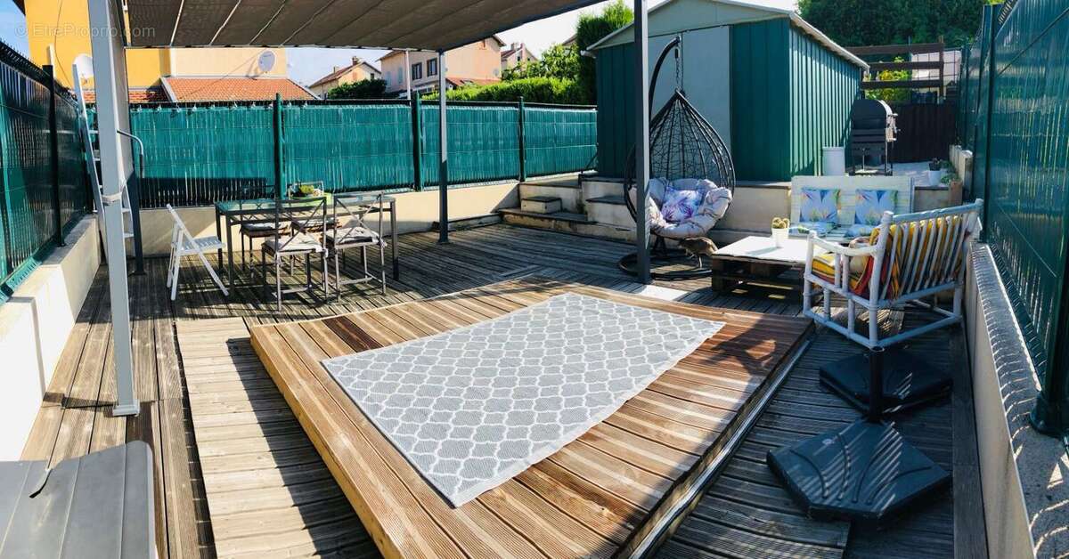 Maison à SAINT-PIERRE-LA-PALUD