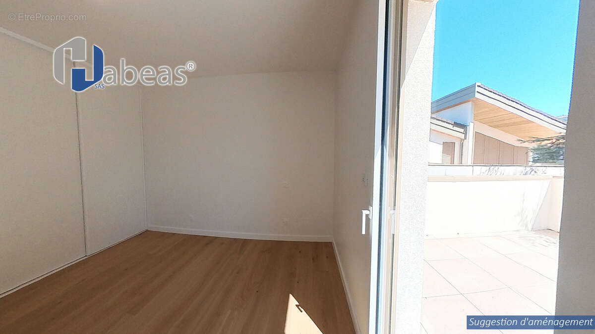 Appartement à SAINTE-FOY-LES-LYON