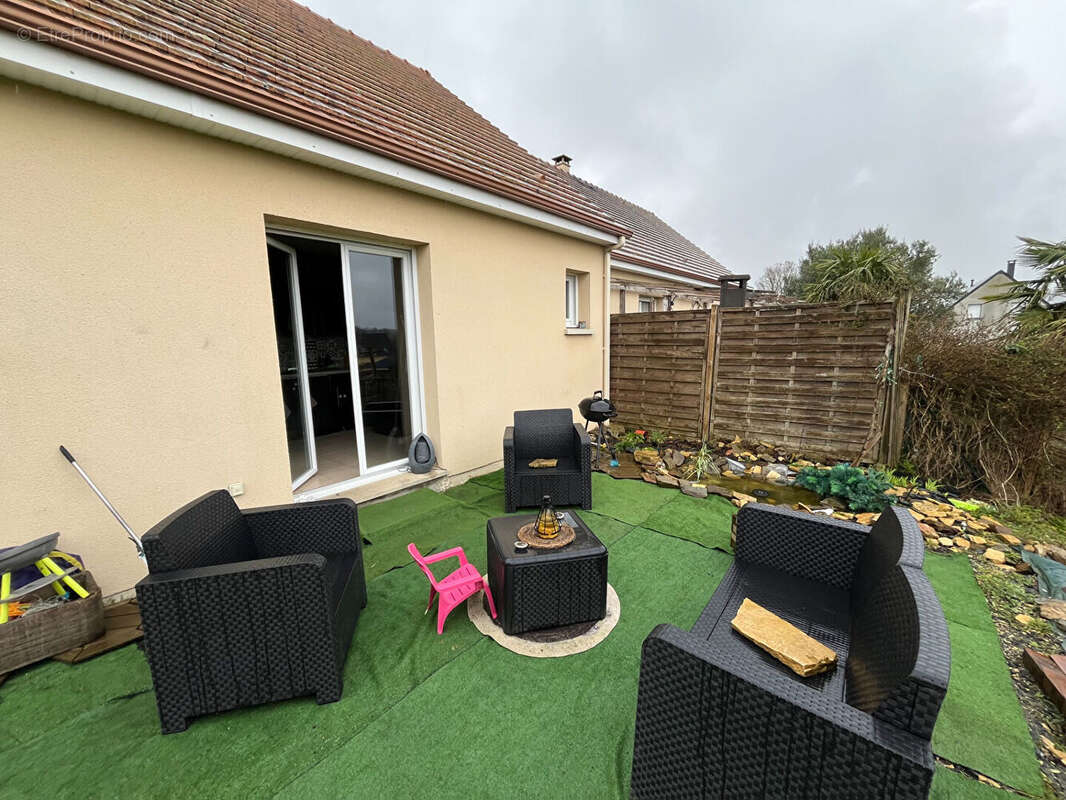 Maison à BANNEVILLE-SUR-AJON