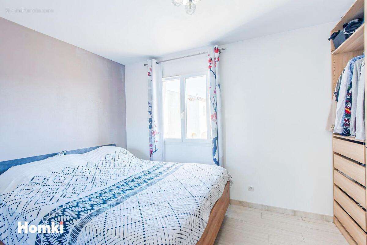 Maison à LA FARE-LES-OLIVIERS