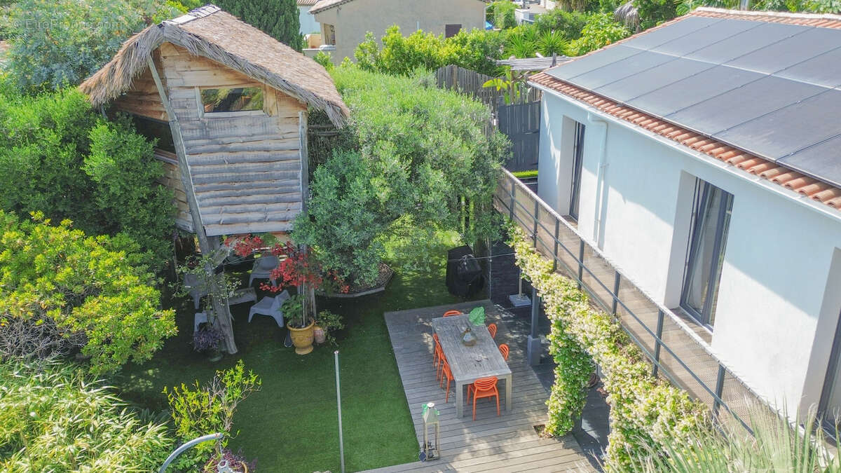 Maison à CAVALAIRE-SUR-MER