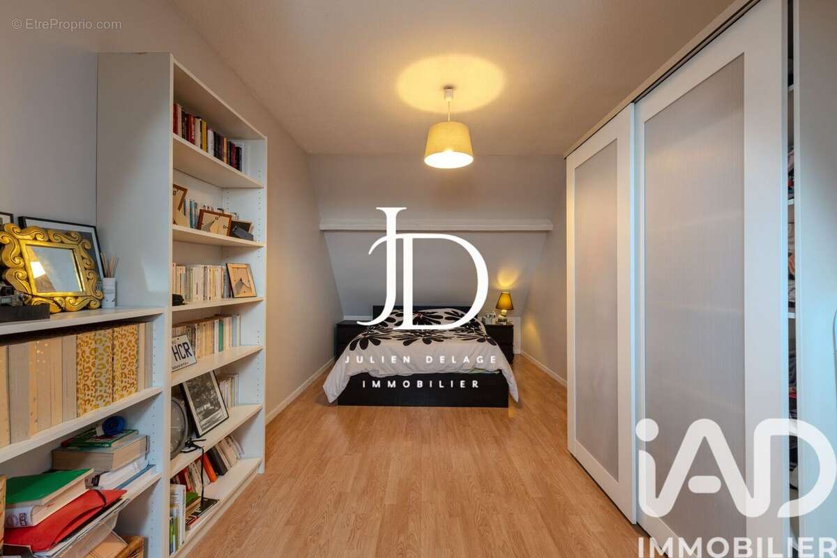 Photo 6 - Maison à LONGPERRIER