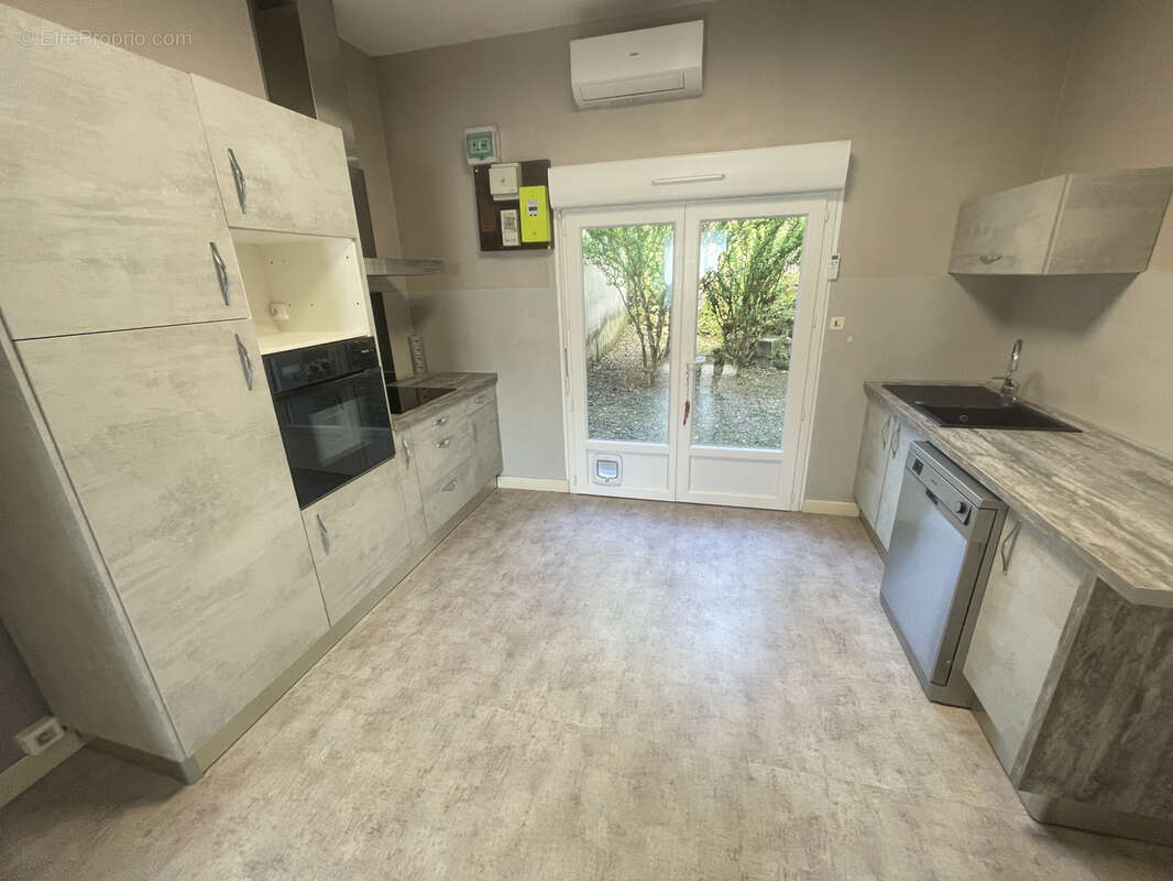 Maison à MOULEYDIER