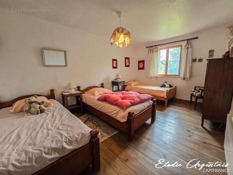 Maison à SAINT-PIERRE-DELS-FORCATS