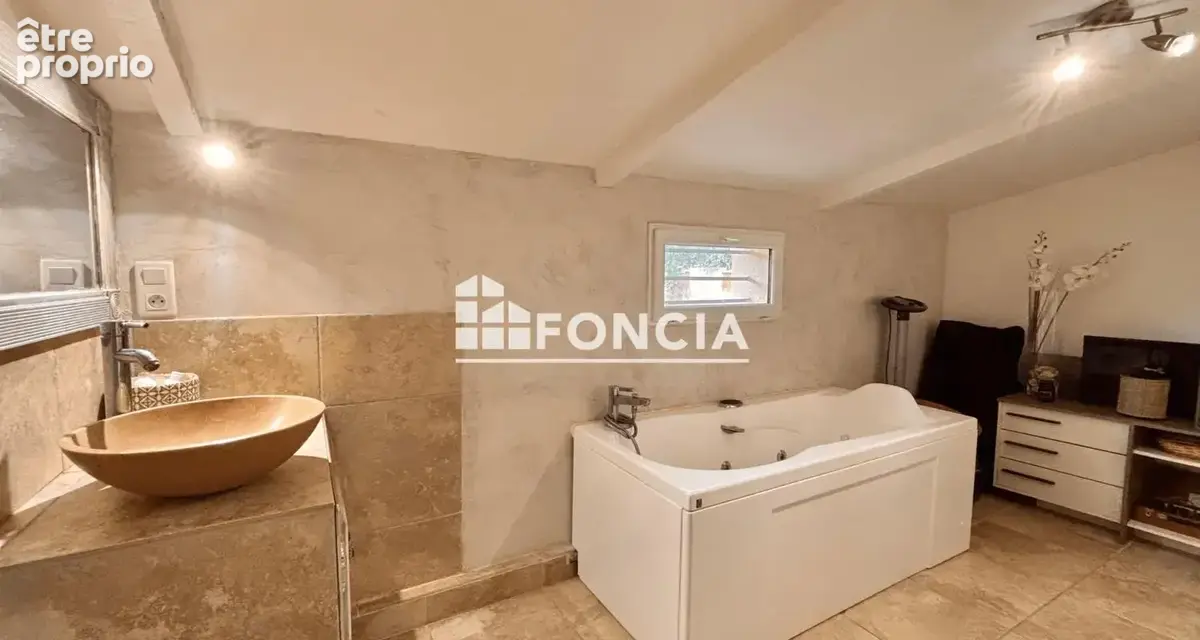 Villa T4 plain-pied sur 500m2 paysagés - photo 11