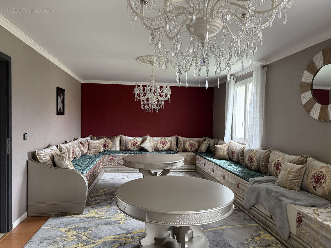 Maison à PONT-DU-CHATEAU