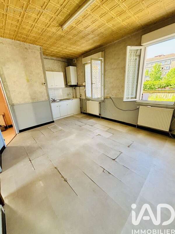 Photo 2 - Maison à CHARLEVILLE-MEZIERES