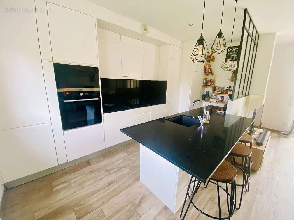 Appartement à CROISSY-BEAUBOURG