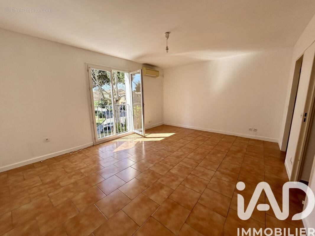Photo 1 - Appartement à LA LONDE-LES-MAURES