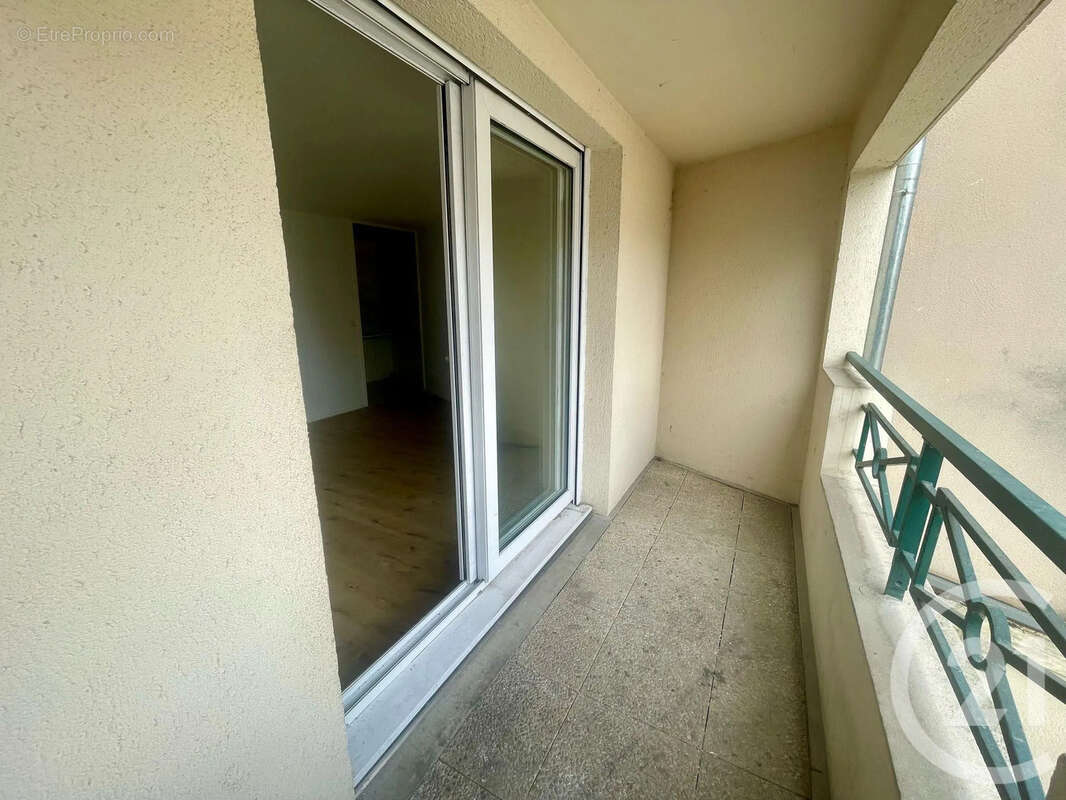 Appartement à CLAYE-SOUILLY