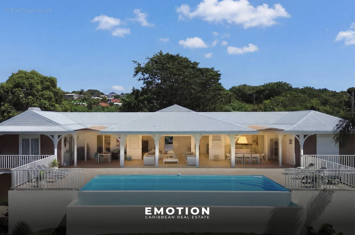 Maison à SAINTE-ANNE