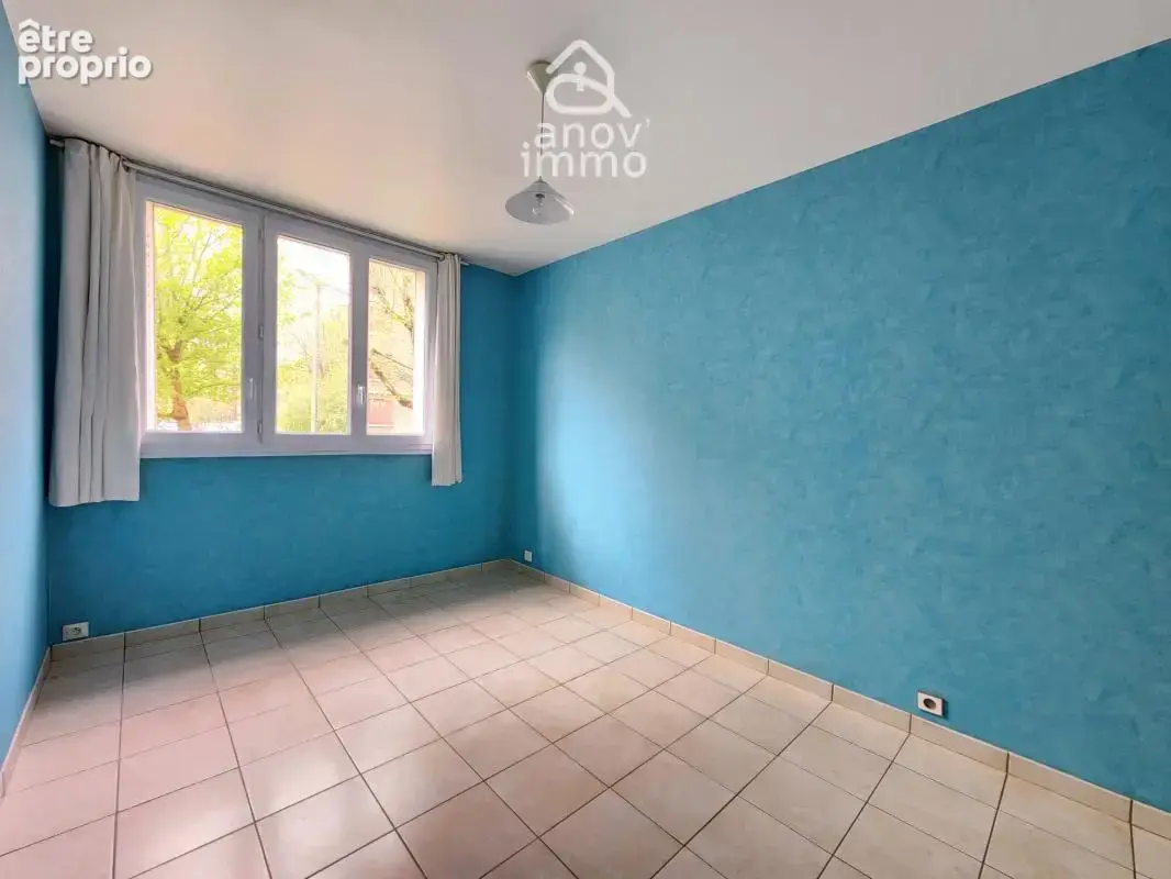 Appartement 5 pièces 87 m2 - Garage - Cave - photo 10