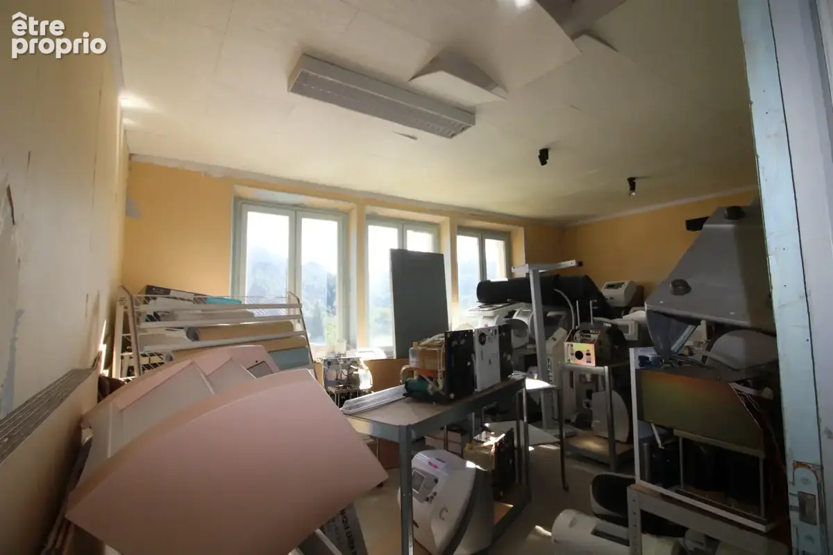 Immeuble a renover. - photo 13
