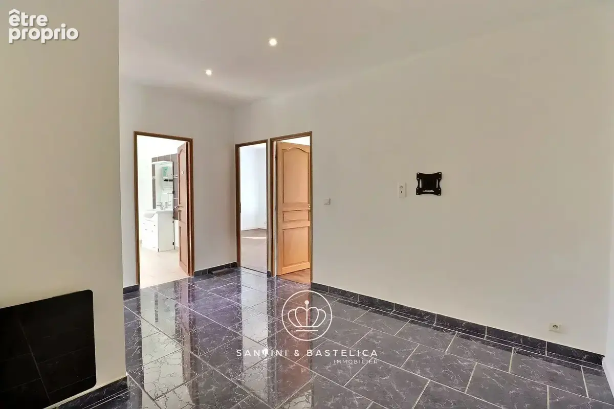 T3 à vendre en rez-de-jardin - Plaine de Peri Ajaccio - photo 6