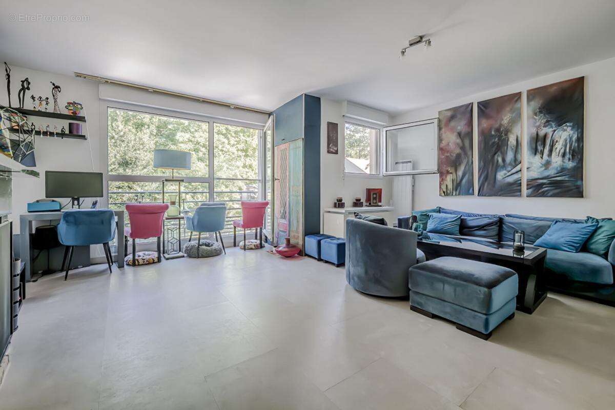 Appartement à CHATILLON