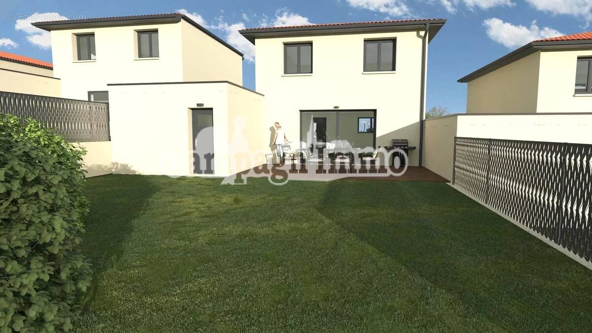 Terrain à SAINT-ROMAIN-DE-POPEY