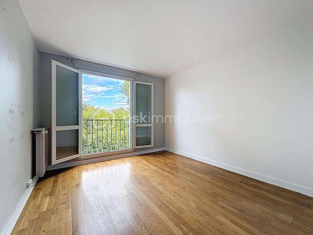 Appartement à RUEIL-MALMAISON