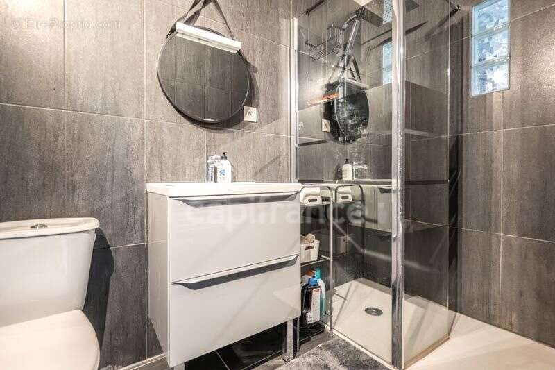 Maison à LES CLAYES-SOUS-BOIS