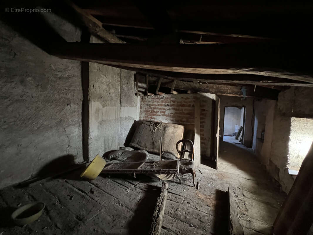 Maison à PEYRIAC-MINERVOIS