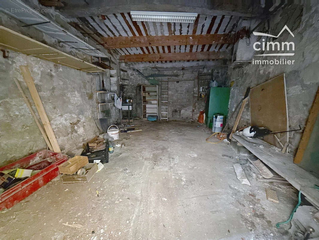 Maison 180 m² à Mazan  - photo 8