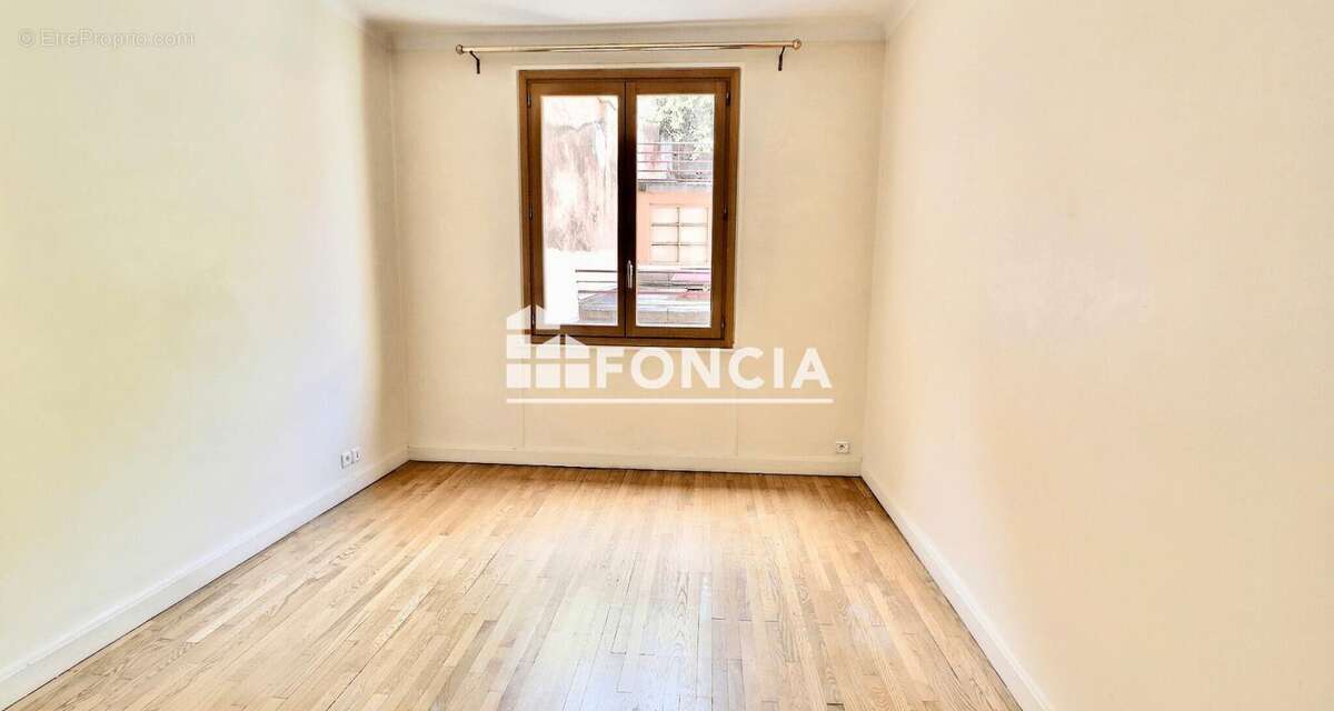 Appartement à LYON-5E