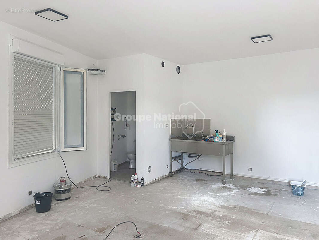 Maison à JONQUIERES-SAINT-VINCENT