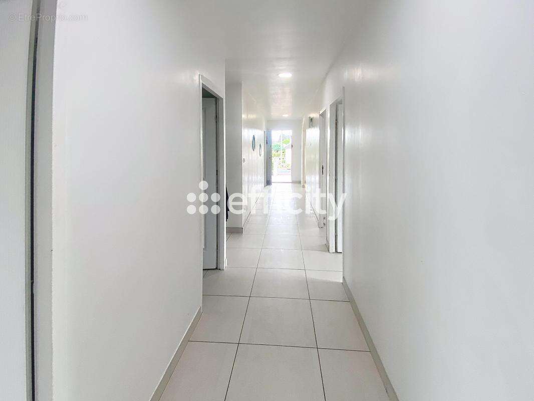 Maison 135 m² à Villemandeur  - photo 14