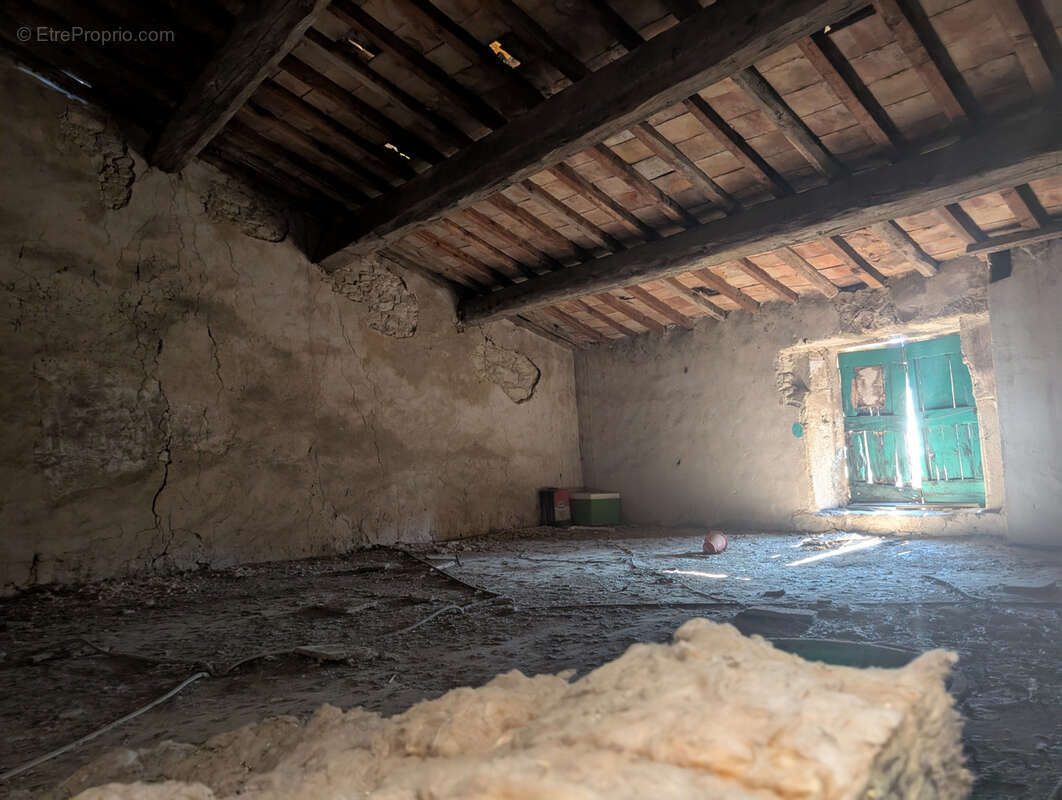 Maison à VILLEVEYRAC