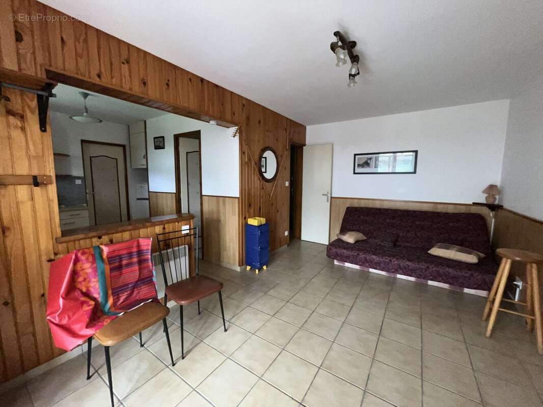 Maison à BESSE-ET-SAINT-ANASTAISE