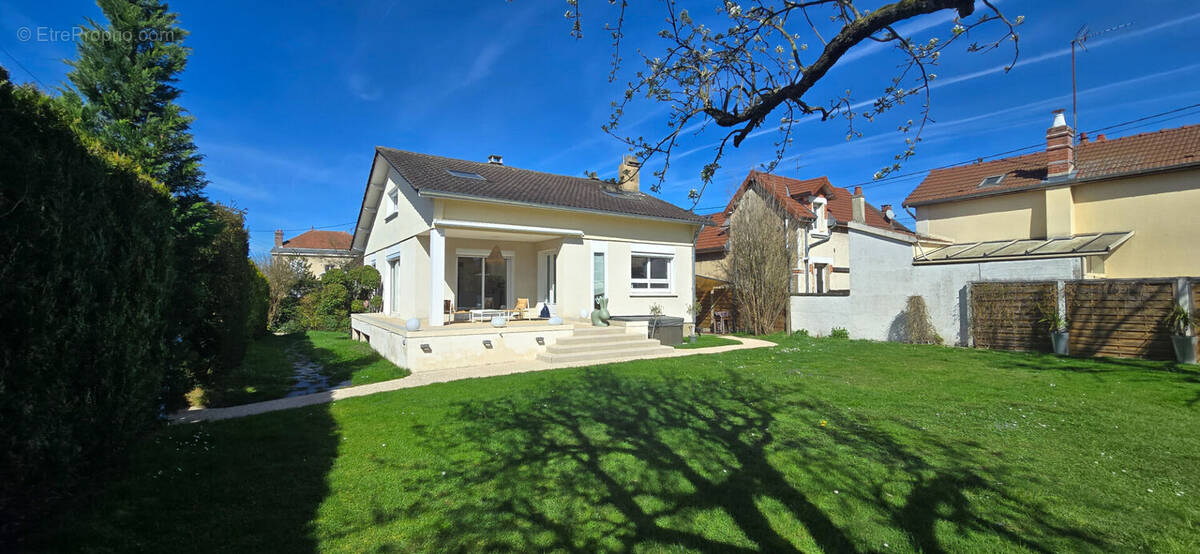 Maison à TROYES