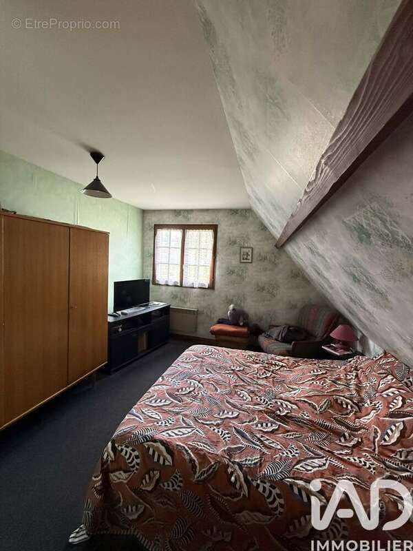 Maison 90 m² à Toury-Lurcy  - photo 9