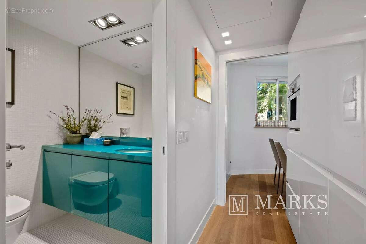 Appartement de luxe à 2 chambres avec grande terrasse et vue sur la mer - photo 15