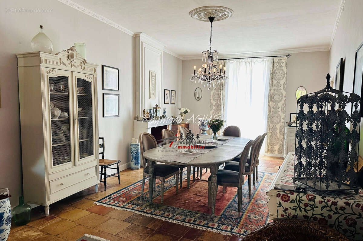 Maison à PORT-SAINTE-FOY-ET-PONCHAPT