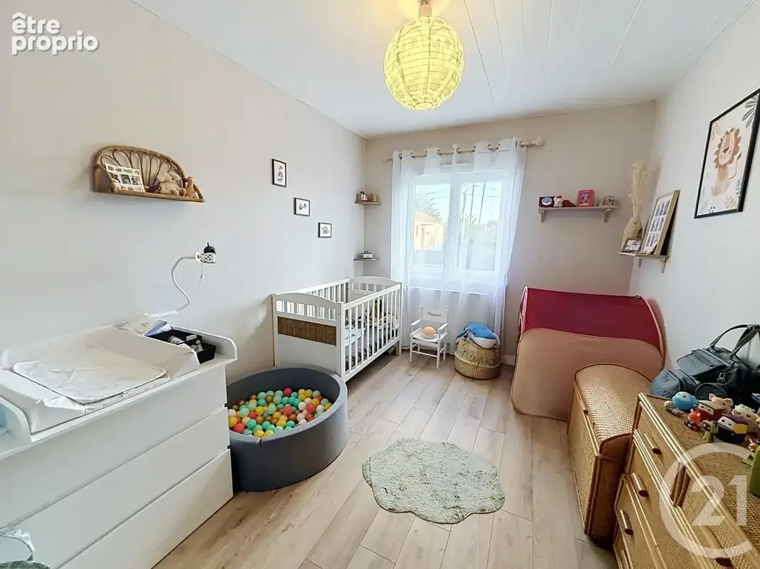 Maison 4 pièces 94 m² à vendre à Chartres (28000) - photo 7