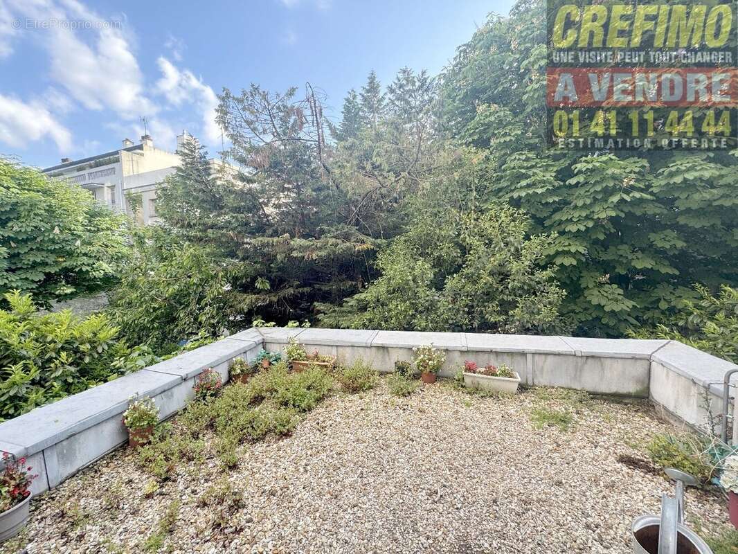 Appartement à ASNIERES-SUR-SEINE