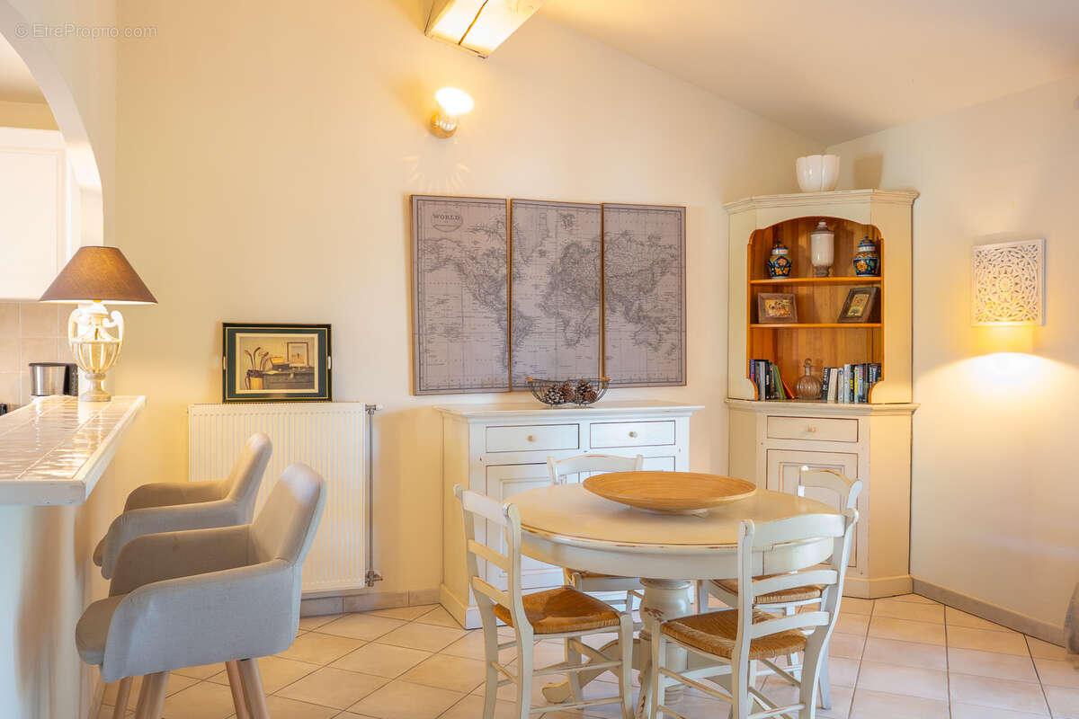 Maison à LA MOTTE