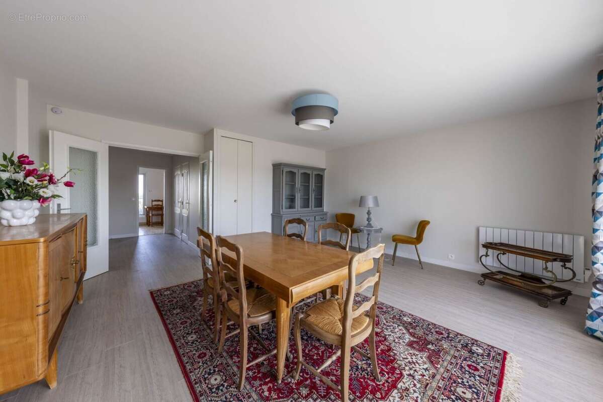 Appartement à MELUN