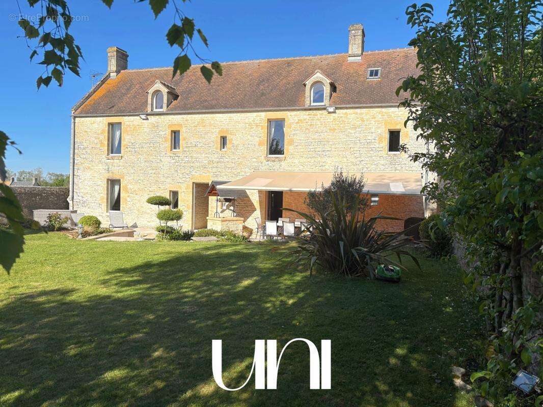 Maison à CREULLY