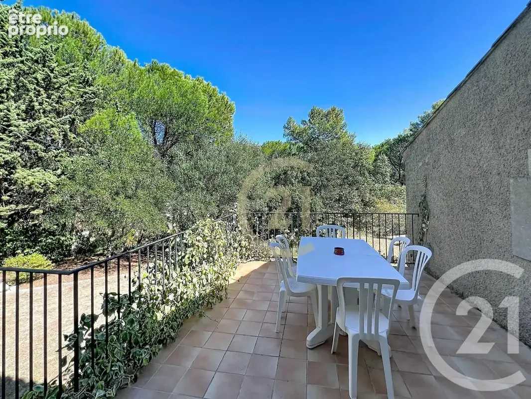 Maison 9 pièces 265 m² à vendre à Bagnols-Sur-Ceze (30200) - photo 9