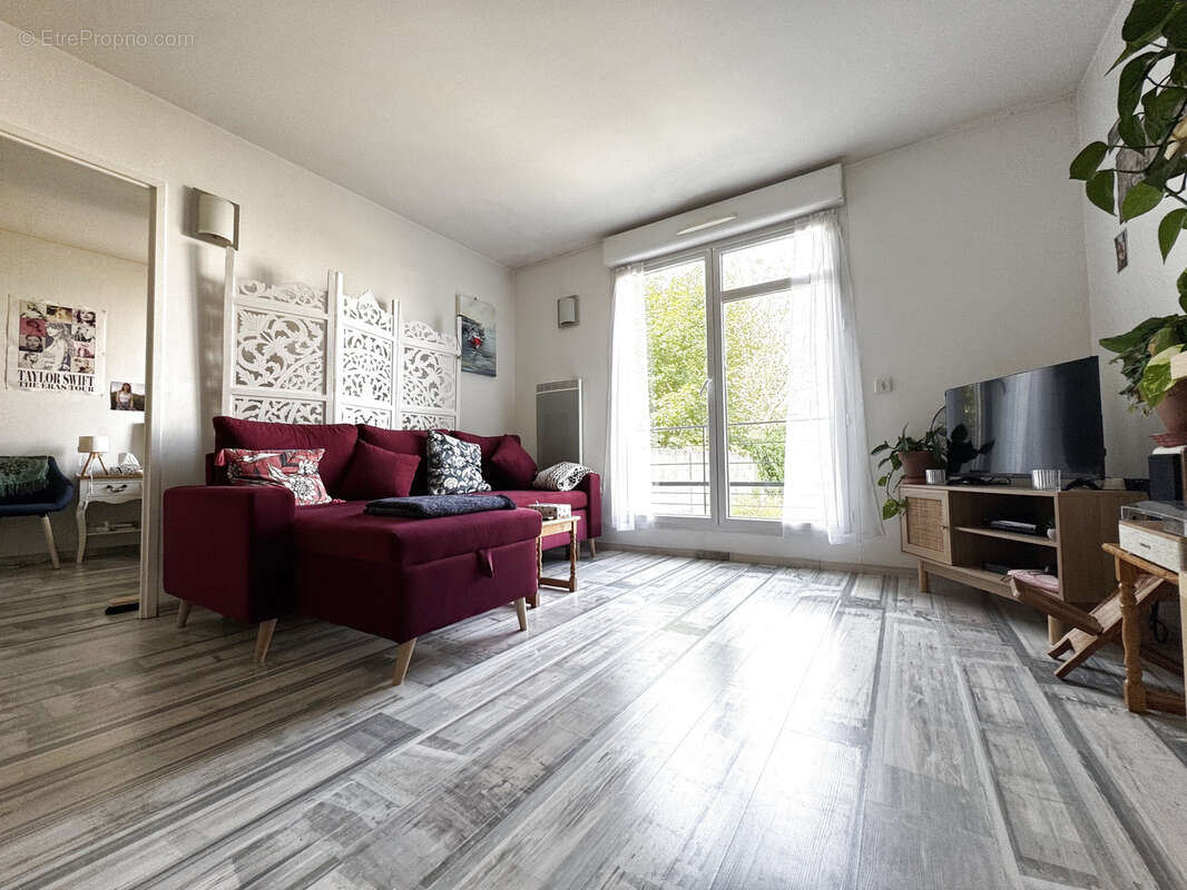 Appartement VENDU LOUE  de 2 pièces de 40 m2 habitable environ avec balcon et garage - photo 3