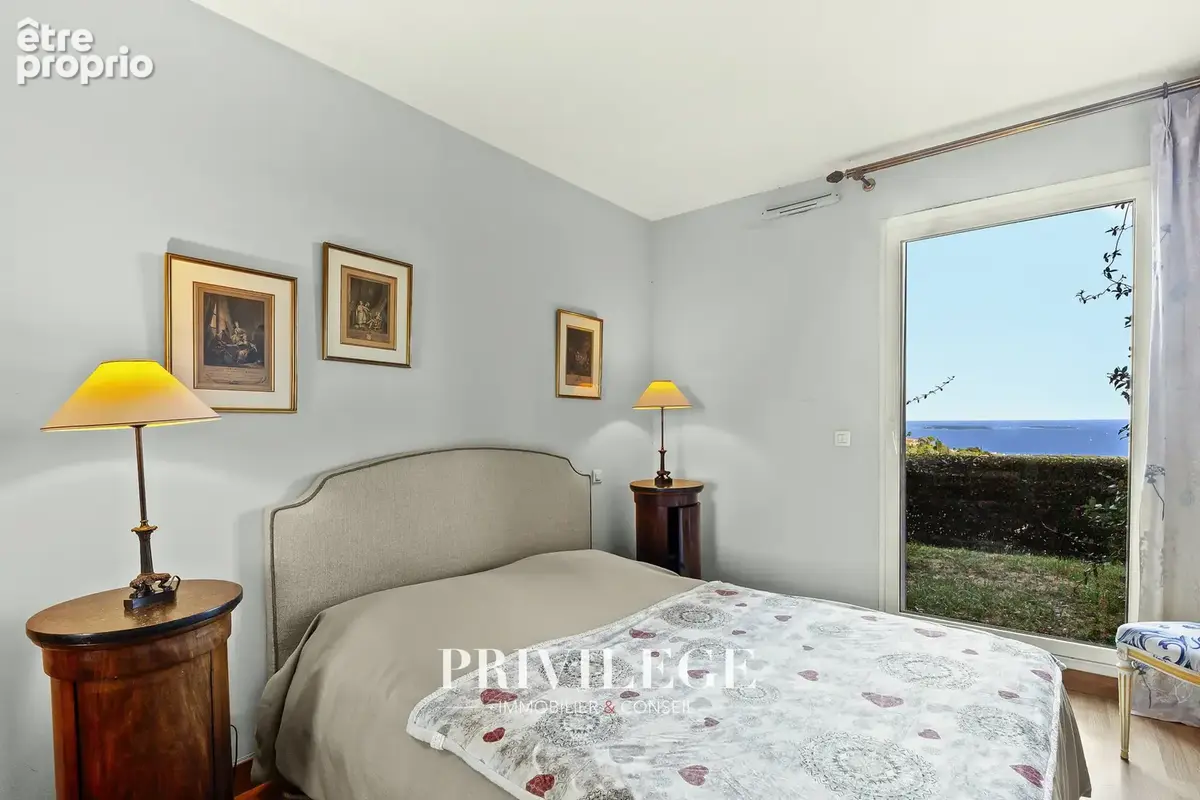 Exclusivité - Grand Duc - Vue féerique - Somptueux appartement 4 Pièces - photo 21