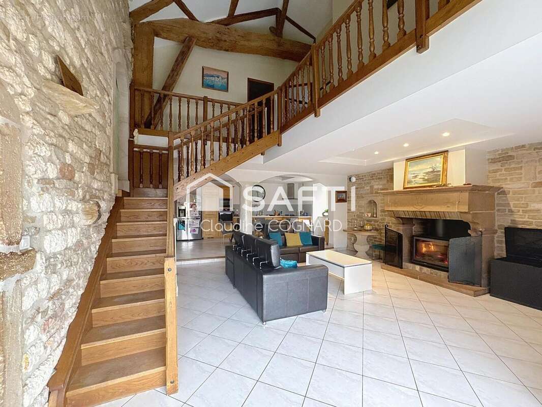 Photo 7 - Maison à PRISSE