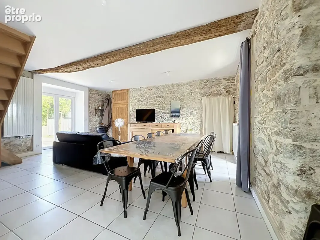 Immeuble de rapport Mauleon 17 pièce(s) 320 m2 - photo 2
