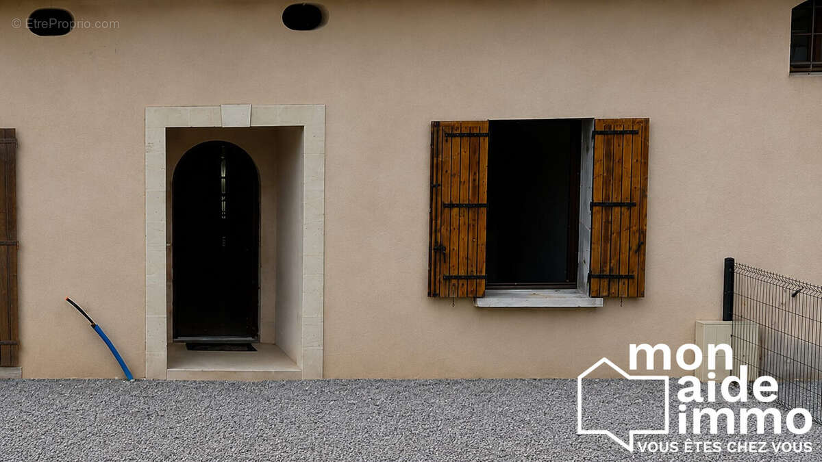 Maison 80 m² à Saint-Caprais-De-Bordeaux  - photo 3