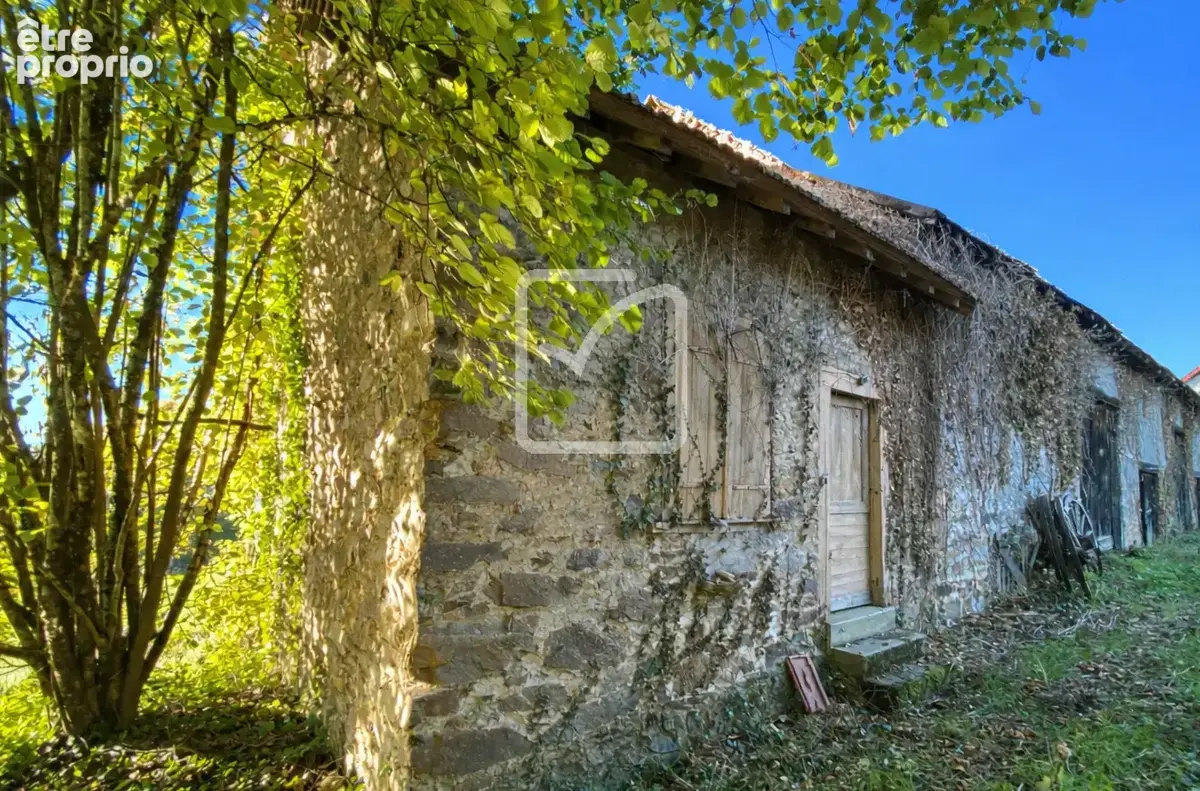 Maison à NAVES