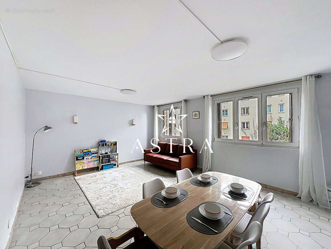 Appartement à CHATENAY-MALABRY