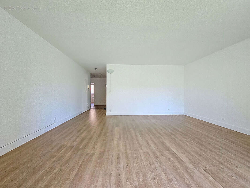 Appartement à MARSEILLE-12E