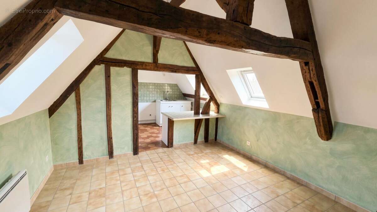 COMPIEGNE (60) - Maison en pierre 4p - 120m² - photo 8