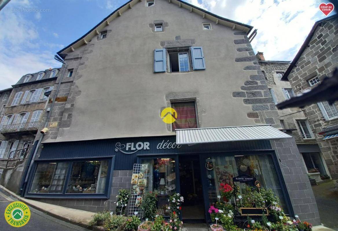 Appartement à MURAT