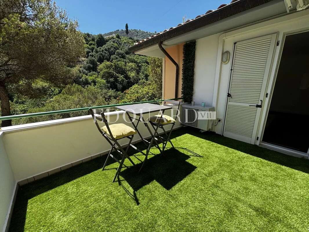 Appartement à BEAUSOLEIL